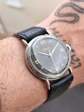 Load image into Gallery viewer, Minerva gravée au dos 1944 - mamontrevintage