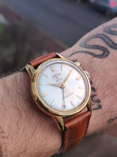 Charger l'image dans la galerie, Vulcain Cricket Calibre 120 - mamontrevintage