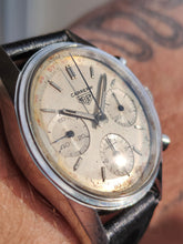Load image into Gallery viewer, Heuer 2447T Red Fab Suisse - mamontrevintage