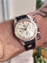 Load image into Gallery viewer, Heuer 2447T Red Fab Suisse - mamontrevintage