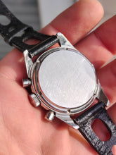 Load image into Gallery viewer, Heuer 2447T Red Fab Suisse - mamontrevintage