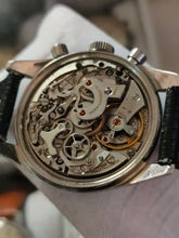 Load image into Gallery viewer, Heuer 2447T Red Fab Suisse - mamontrevintage