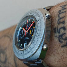 Charger l'image dans la galerie, Heuer Calculator Calibre 12 110.633