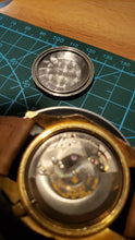 Load image into Gallery viewer, Rare Zodiac olympos automatique Cal 88D manufacturée 35.5mm hors couronne
