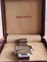 Load image into Gallery viewer, Zenith Surf 2572PC Automatique - mamontrevintage
