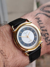 Load image into Gallery viewer, Montre Corail quartz - mamontrevintage
