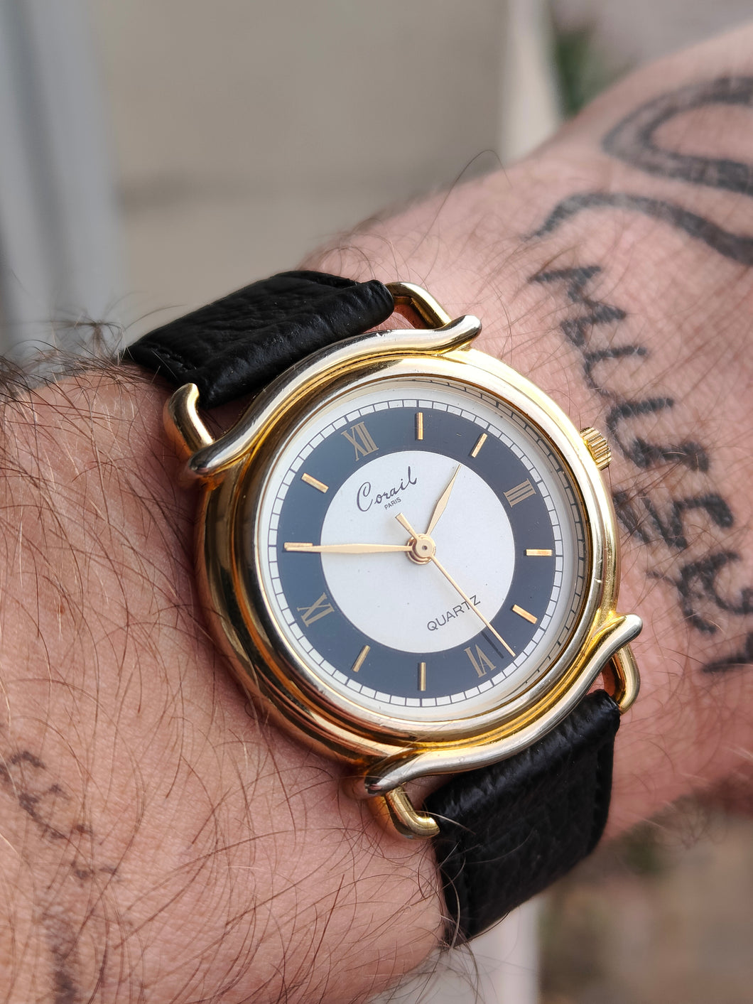 Montre Corail quartz - mamontrevintage