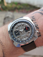 Charger l&#39;image dans la galerie, Chronographe Rally Flamor Valjoux 7734 - mamontrevintage
