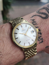 Load image into Gallery viewer, Omega De Ville automatique bracelet grain de riz Cal 565 avec écrin - mamontrevintage
