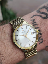 Load image into Gallery viewer, Omega De Ville automatique bracelet grain de riz Cal 565 avec écrin - mamontrevintage
