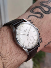 Load image into Gallery viewer, Longines 12.68Z - mamontrevintage
