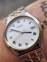 Load image into Gallery viewer, Seiko Quartz Biton
