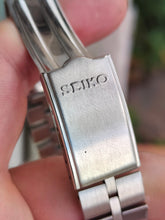 Load image into Gallery viewer, Seiko chronographe &quot;Helmet&quot; 6139 7101
