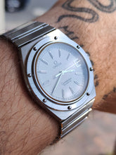 Charger l&#39;image dans la galerie, Omega Constellation 1328
