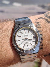 Charger l&#39;image dans la galerie, Omega Constellation 1328
