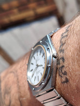 Load image into Gallery viewer, Omega Constellation 1328
