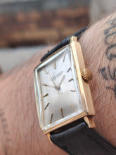 Load image into Gallery viewer, Jaeger Lecoultre or 18k K819
