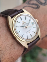 Load image into Gallery viewer, Omega constellation automatique
