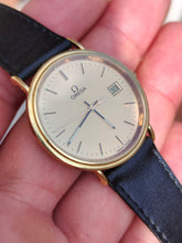 Load image into Gallery viewer, Omega pré Deville or 18k
