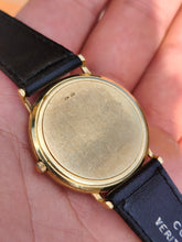 Load image into Gallery viewer, Omega pré Deville or 18k
