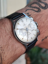 Load image into Gallery viewer, Chronographe Zenith Excelsior Park 143-6
