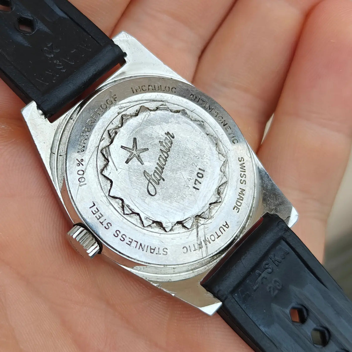 Aquastar 63 1701 Automatik-Taucheruhr — Archivfoto 8/9