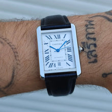 Cargar imagen en el visor de la galería, Cartier Tank Solo XL automatique 3515 écrin + carte
