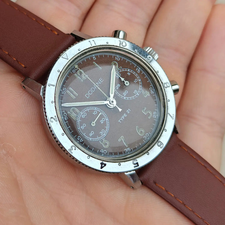 Dodane Type 21 Flyback-Chronograph Valjoux 231 — Archivfoto 7/9