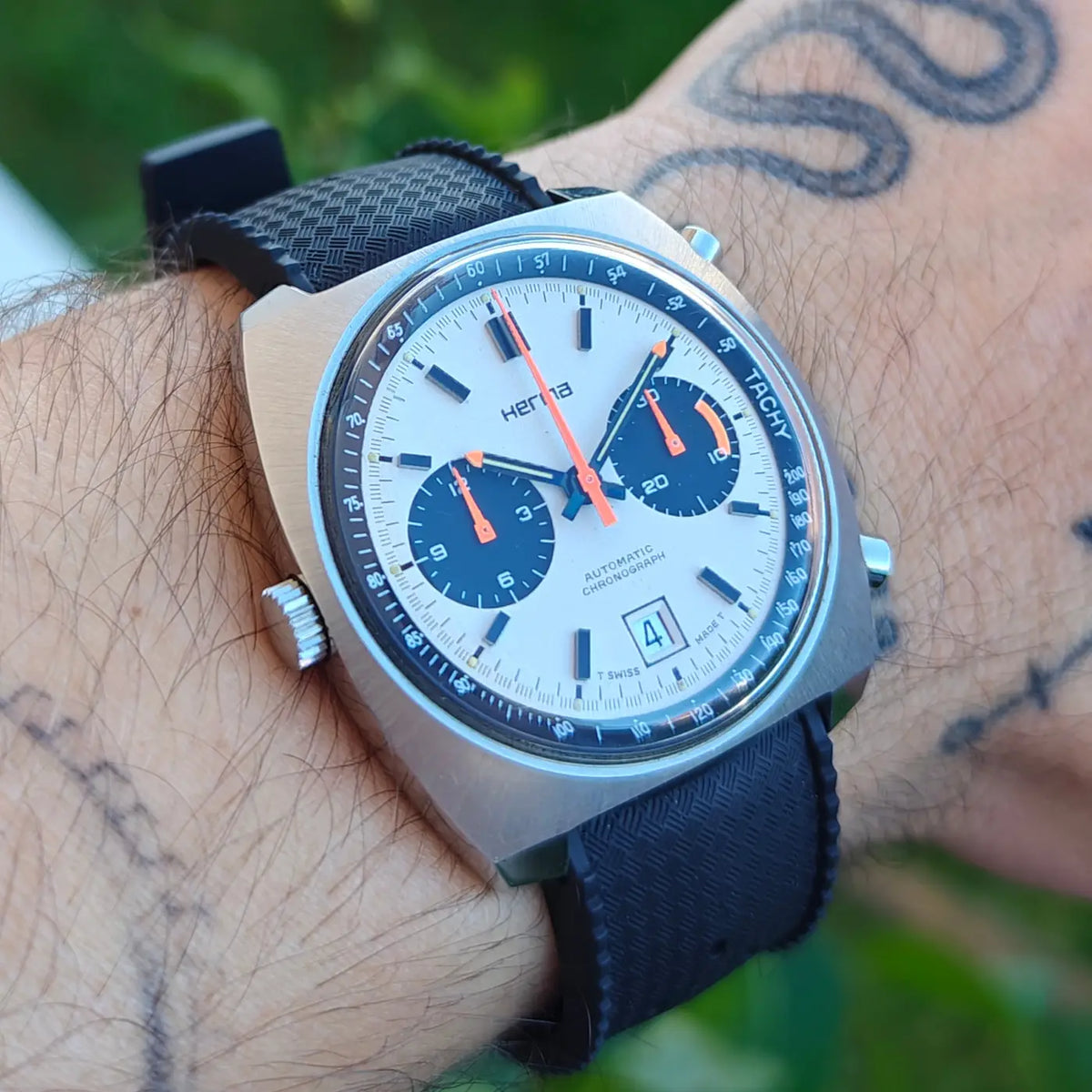 Herma calibre 12 chronographe micro rotor