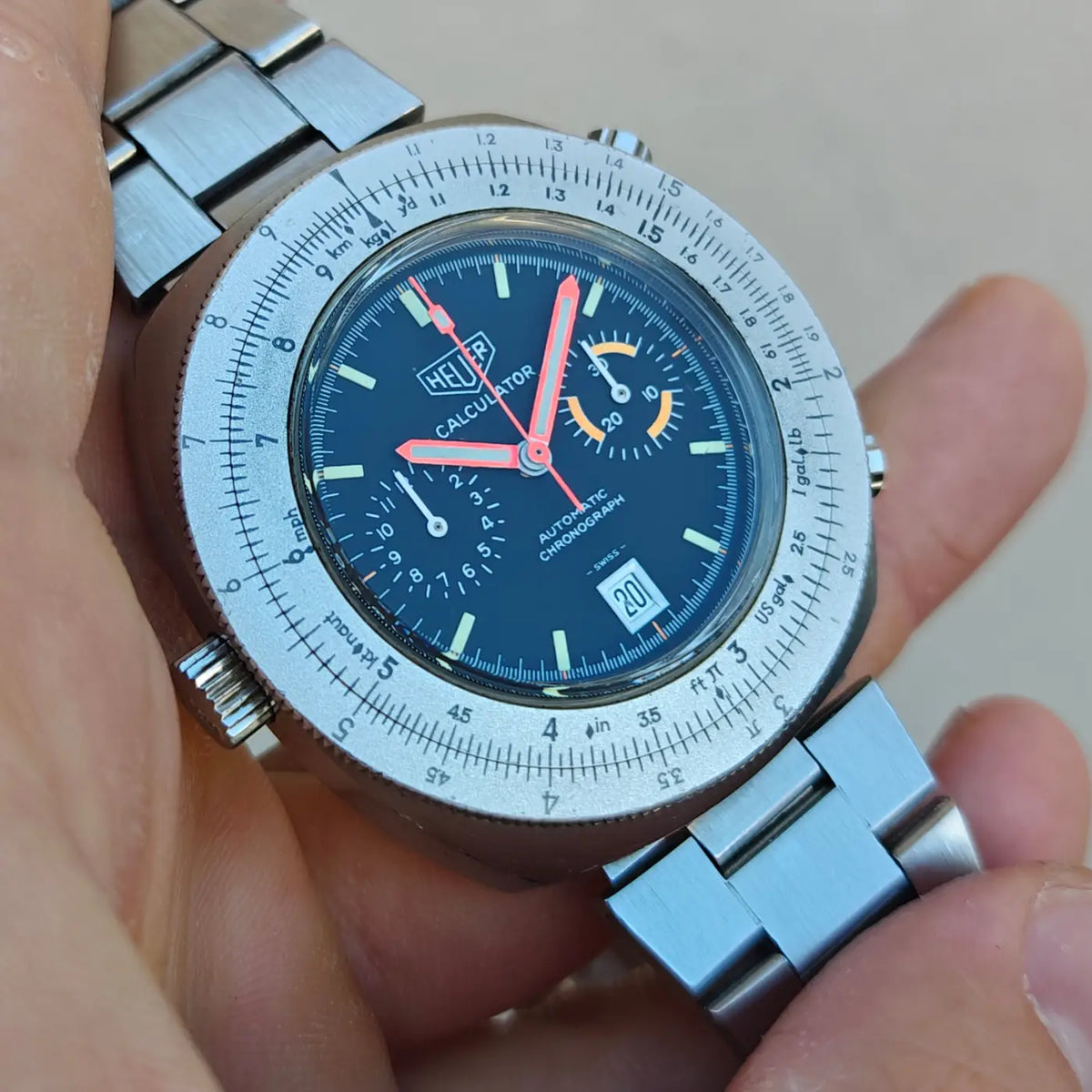 Heuer Calculator Chronograph Kaliber 12 Ref. 110.633 — Foto 3/11