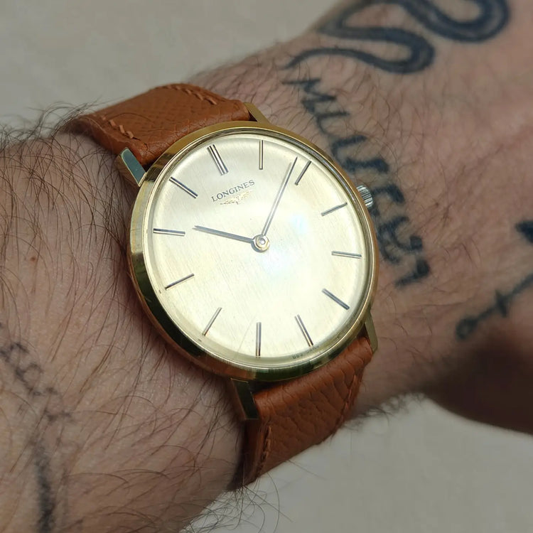 Longines Ultra Slim, Leinenarmband — Archivfoto 1/8