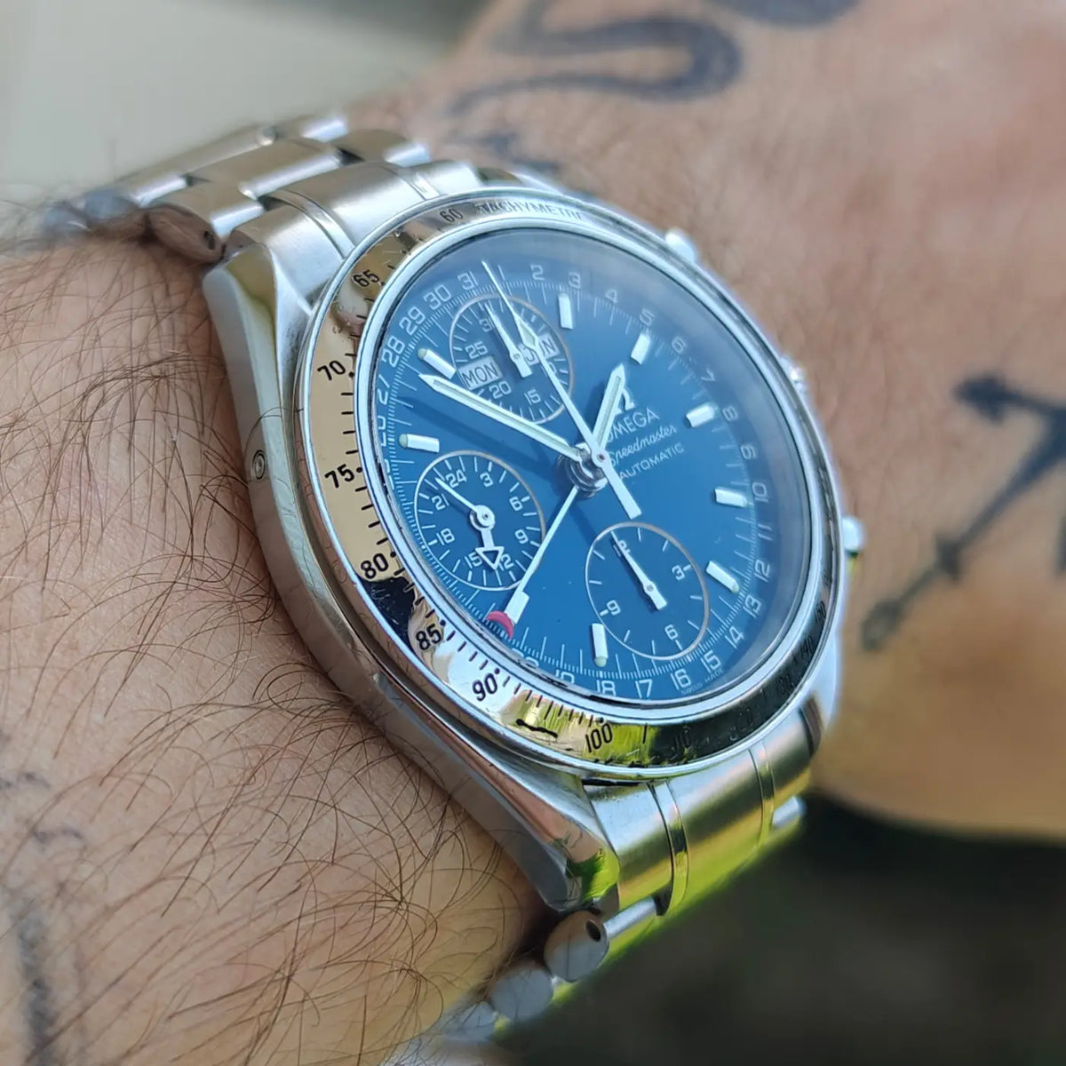 Omega Speedmaster Automatik 3523.80.00 blau — Archivfoto 8/10