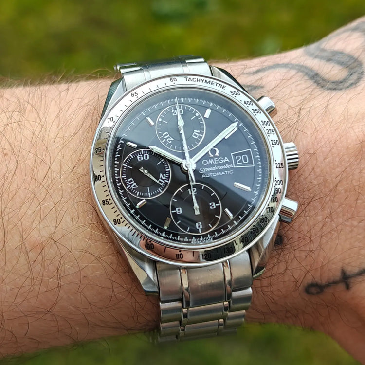 Omega Speedmaster Chronograph Datum — Archivfoto 5/12