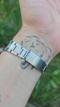 Load and play video in Gallery viewer, Rolex Oyster date 1969

