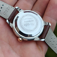 Charger l&#39;image dans la galerie, Nivada Discus automatique
