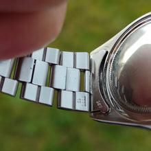 Load image into Gallery viewer, Rolex Oysterdate Précision 6694 gilt
