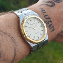 Load image into Gallery viewer, Bulova Royal Oak automatique
