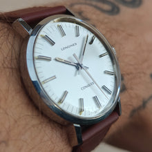 Charger l&#39;image dans la galerie, Longines Conquest mécanique 1504.1 - mamontrevintage
