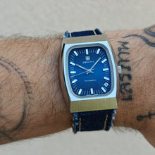 Charger l'image dans la galerie, Zenith Surf automatique bleue
