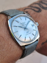 Charger l&#39;image dans la galerie, Longines Ultra chron automatique avec écrin

