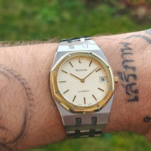 Load image into Gallery viewer, Bulova Royal Oak automatique
