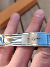 Load image into Gallery viewer, Longines Ultra-chron automatique
