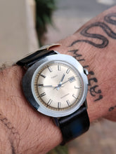 Load image into Gallery viewer, Timex fullset 1973 mécanique - mamontrevintage
