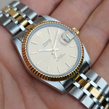 Charger l&#39;image dans la galerie, Tudor prince date automatique
