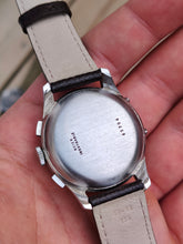 Charger l&#39;image dans la galerie, Chronographe triple date Unic Arsa
