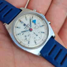 Charger l'image dans la galerie, Chronographe Tissot Seastar 1281
