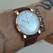 Charger l&#39;image dans la galerie, Chronographe Huma Landeron
