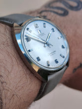 Charger l&#39;image dans la galerie, Omega Seamaster Cosmic automatique 165.026 chiffres romains
