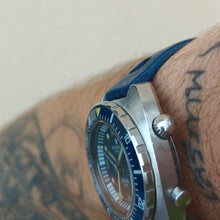 Load image into Gallery viewer, Aquastar Benthos 500 automatique
