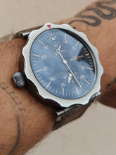 Charger l&#39;image dans la galerie, Bell &amp; Ross régulateur
